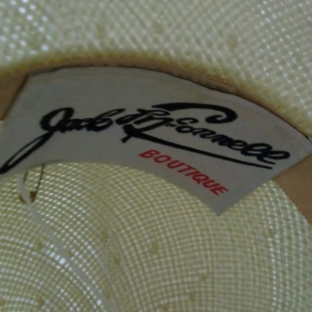Hat - Picture 4 of 4